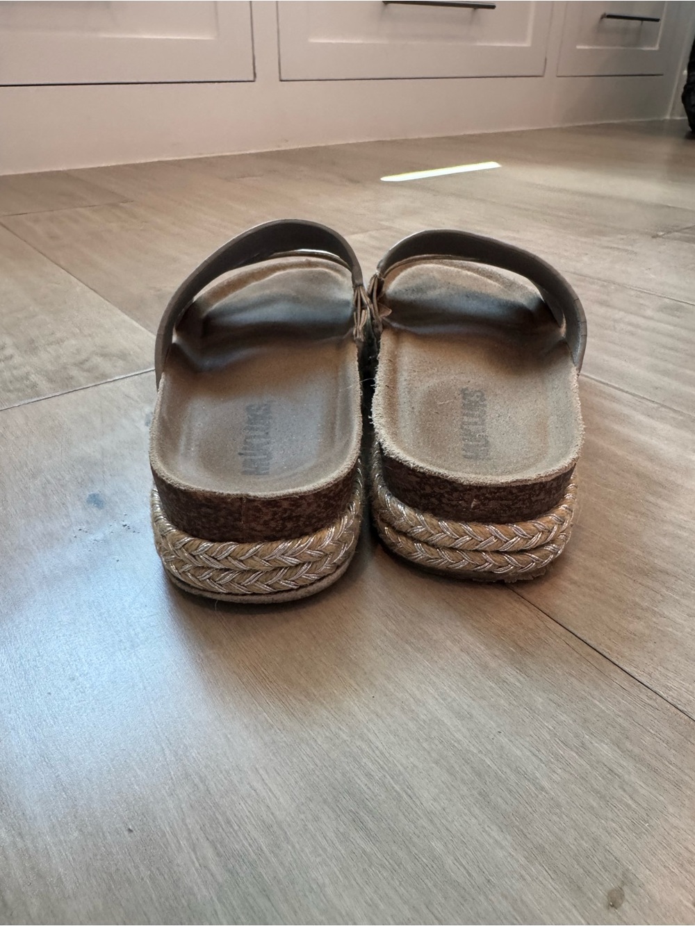 Muk Luks Metallic Cream Braided Platform Slide Sandals - Picture 3 of 5